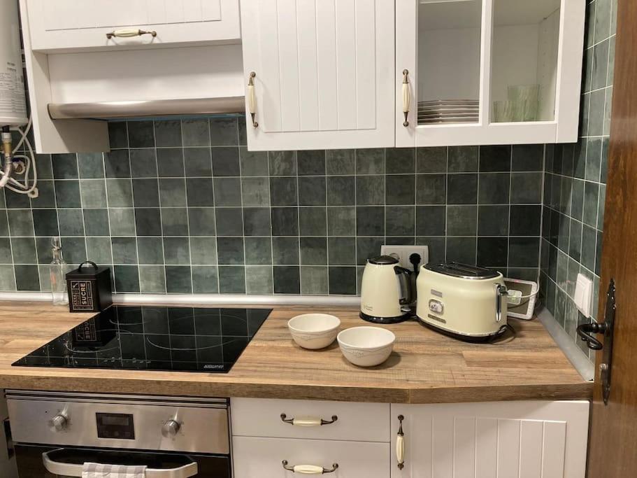 Apartamento Robledo De Chavela Plaza 1A Екстериор снимка